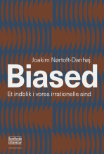 Bogcover til Biased